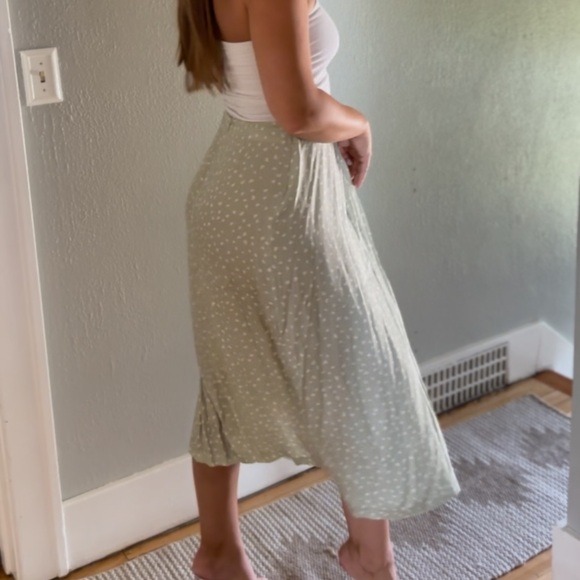 Vince Camuto Midi Silk Skirt - Picture 3 of 5